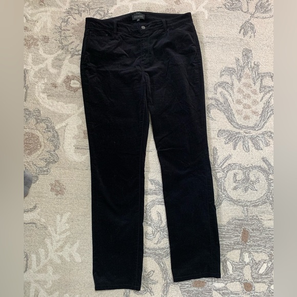 Talbots Heritage Style Velvet Jeans - Picture 3 of 5